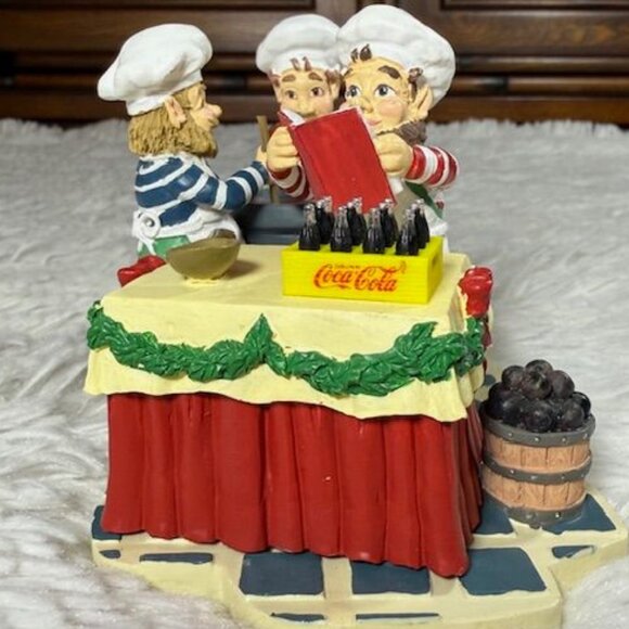 Vintage Coca-Cola 'Making the Secret Syrup' North Pole Bottling Works #71003 - Picture 8 of 16